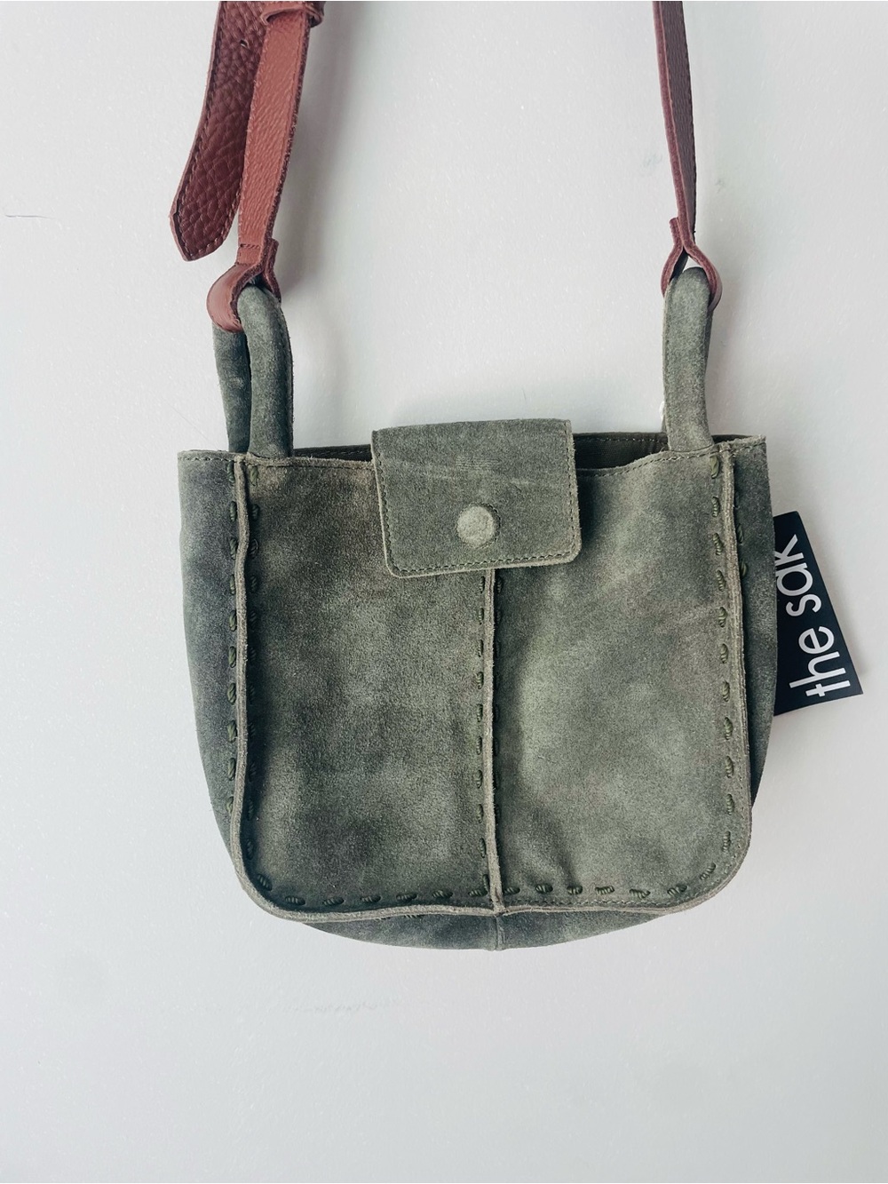 the sak Los Feliz Suede Crossbody NWT